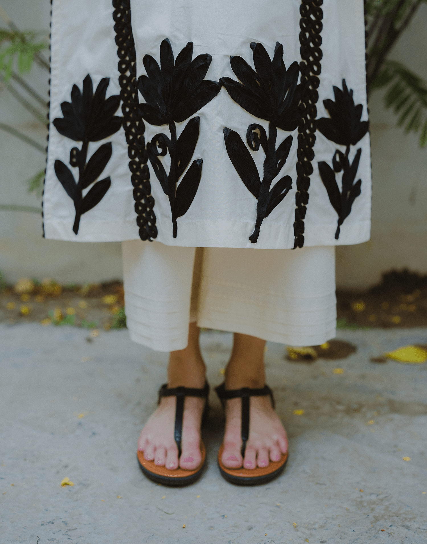 Monochromic Magic (Shalwar)-58-01-min